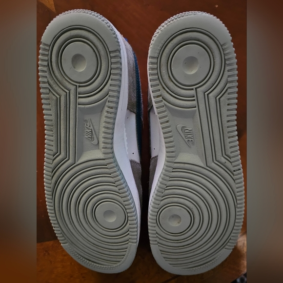 Nike Air Force 1 Low Athletic Club White Grey Size 7y or Womens size 7 - Picture 5 of 7